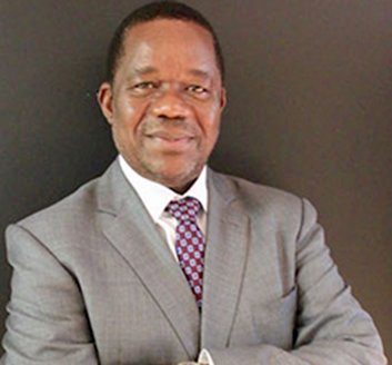 Prof Bongani Majola