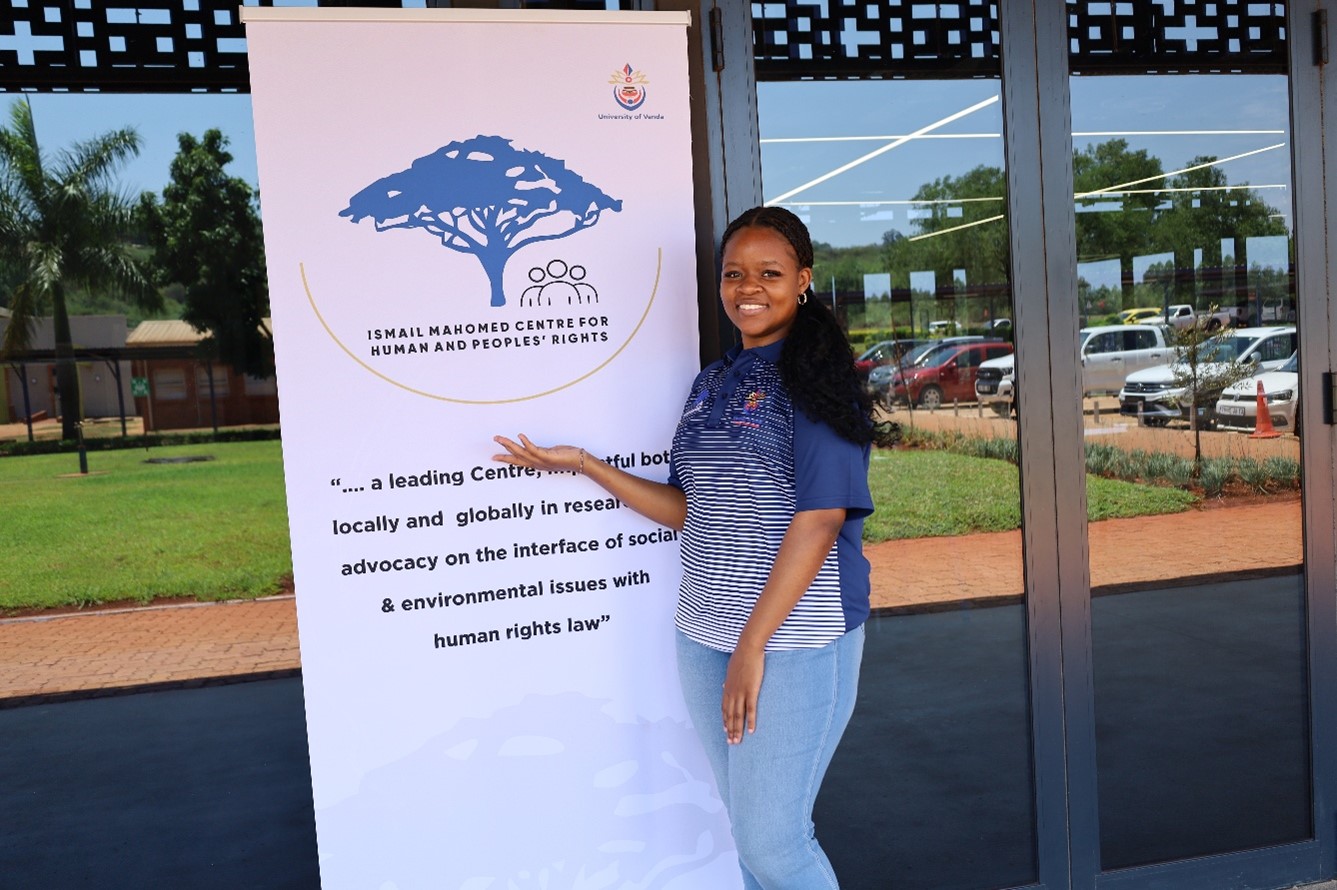 Ms Ofentse Hlungwani